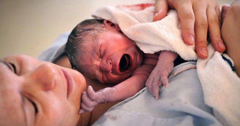 12 Hal Penting sebelum Memutuskan Proses Persalinan C-section